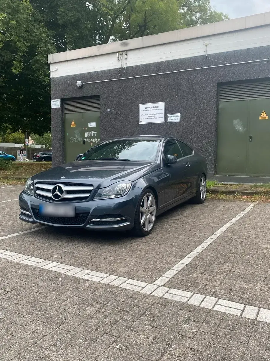 Gebraucht Mercedes C180 156 PS (114 kW) 2012 Coupé