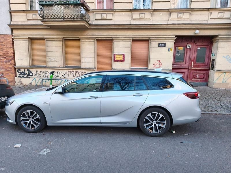 Gebraucht Opel Insignia 165 PS (121 kW) 2018 Silber Kombi
