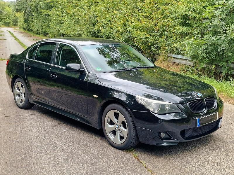 Gebraucht BMW 525 218 PS (160 kW) 2006 Schwarz Limousine