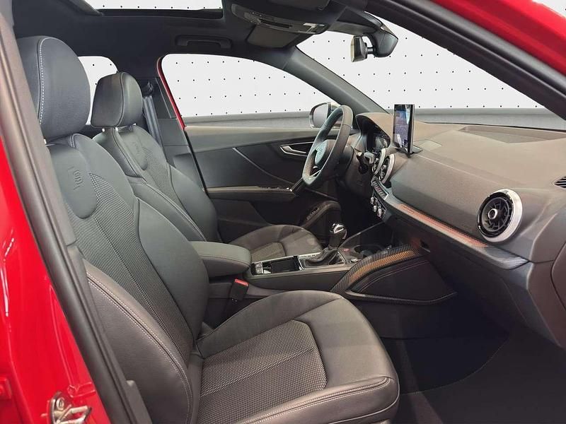 Neu Audi SQ2 300 PS (220 kW) 2026 Progressivrot metallic SUV