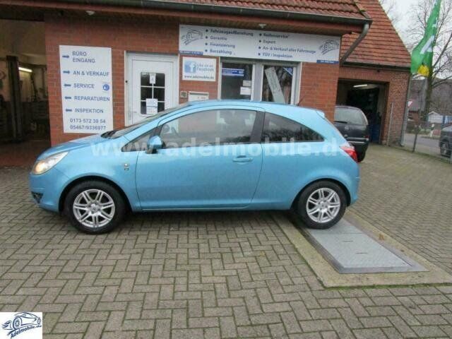 Gebraucht Opel Corsa Edition 87 PS (63 kW) 2010 Blau Kleinwagen