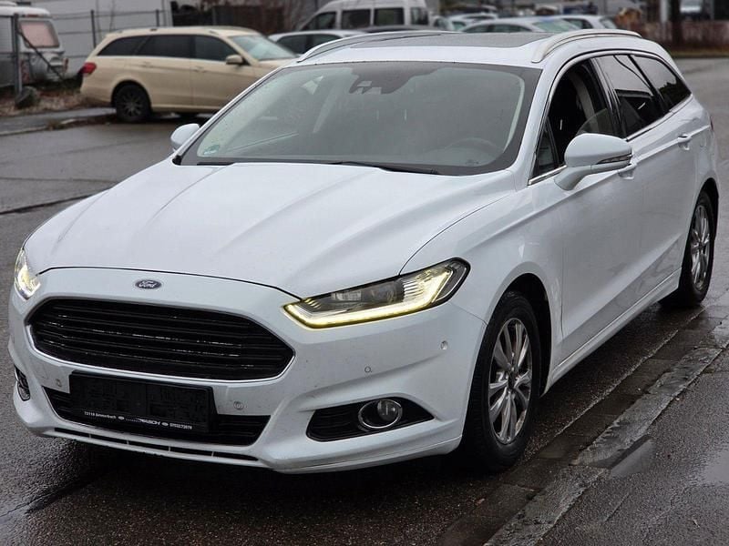 Weiß Gebraucht 2015 Ford Mondeo Titanium Kombi | 5.999 € (Superpreis) - Bild 1/4