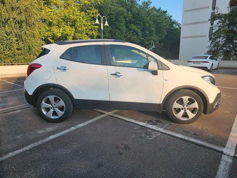 Gebraucht Opel Mokka Edition 140 PS (102 kW) 2015 Weiß SUV