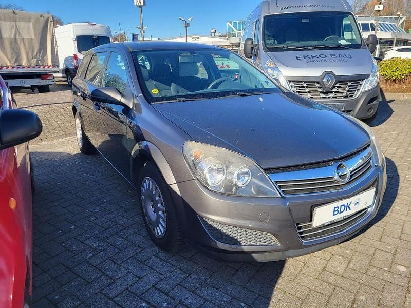 Gebraucht Opel Astra 90 PS (66 kW) 2010 Grau metallic (metallic) Kombi