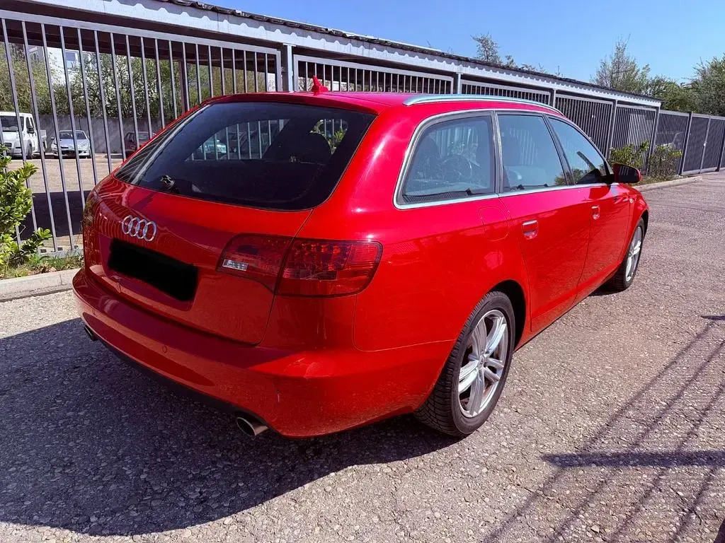 Gebraucht Audi A6 Comfort 256 PS (188 kW) 2005 Rot Kombi