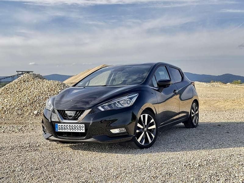 Schwarz Gebraucht 2018 Nissan Micra N-Connecta Kleinwagen | 11.990 € (Teuer) - Bild 1/4