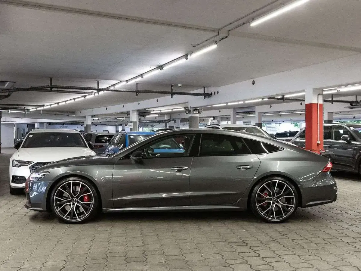 Gebraucht Audi S7 344 PS (253 kW) 2023 6y daytonagrau perleffekt Kleinwagen