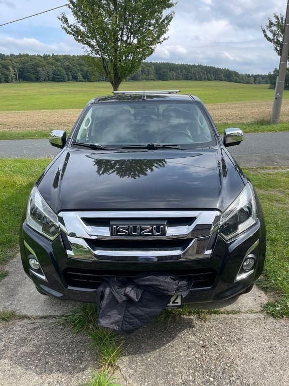 Schwarz Gebraucht 2019 Isuzu D-Max Abholung | 20.000 € (Fairer Preis) - Bild 1/4