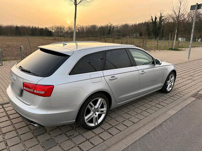 Gebraucht Audi A6 204 PS (150 kW) 2013 Grau Kombi