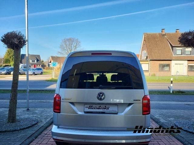 Gebraucht VW Caddy Trendline 110 PS (80 kW) 2018 Silber Van / Kleinbus