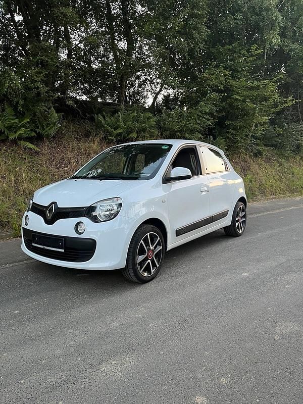 Weiß Gebraucht 2016 Renault Twingo Experience Kleinwagen | 4.700 € (Fairer Preis) - Bild 1/4