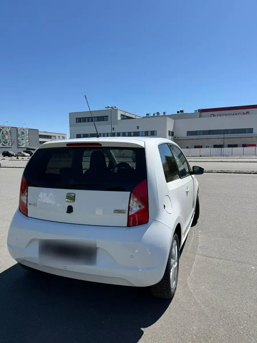 Gebraucht Seat Mii 75 PS (55 kW) 2012 Weiß Kleinwagen