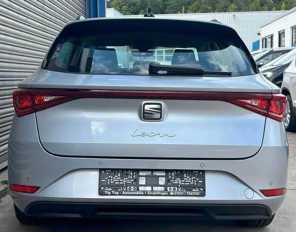 Second-hand Seat Leon ST Reference 116 CP (85 kW) 2022 Argintiu Break