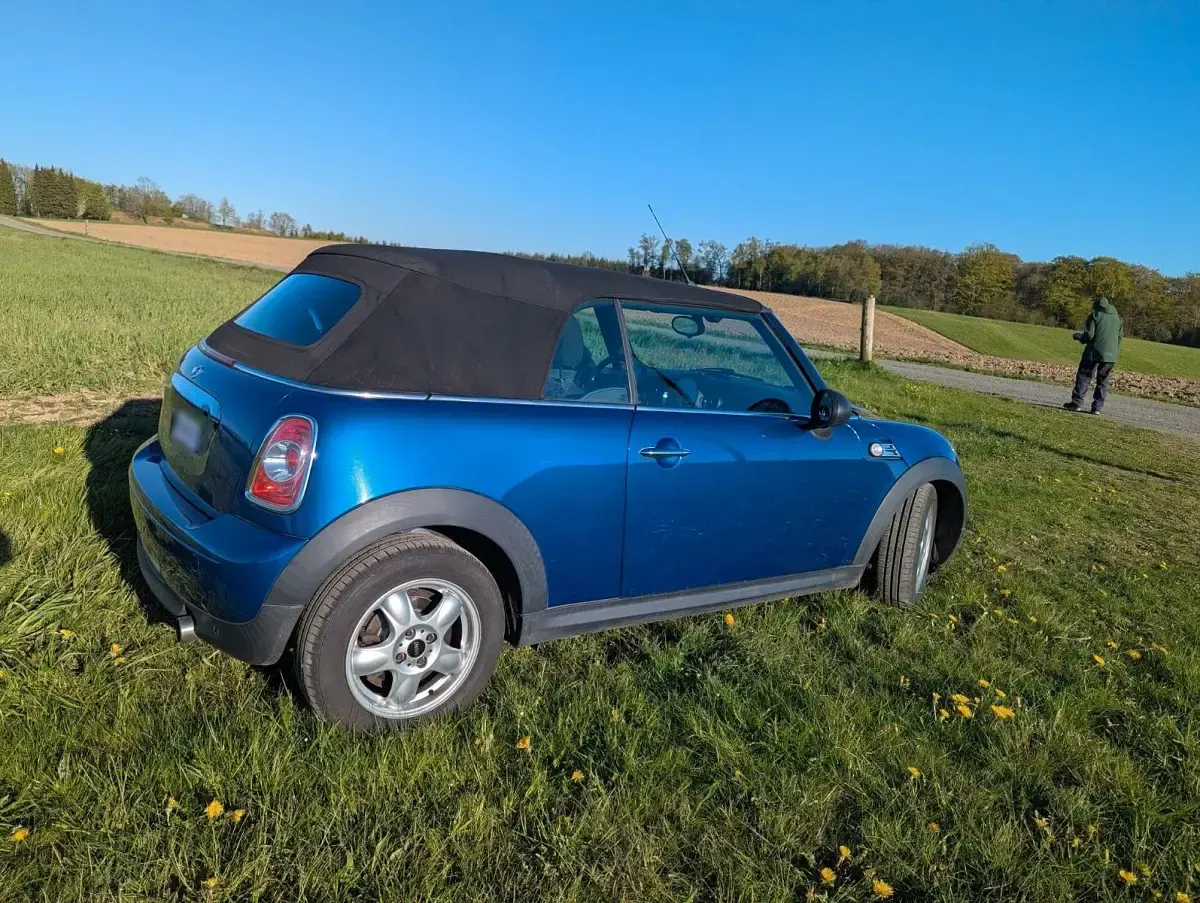 Gebraucht Mini ONE 98 PS (72 kW) 2014 Blau Kleinwagen