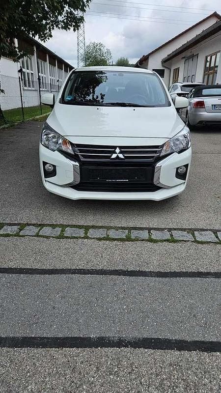 Islandweiss (s) Gebraucht 2023 Mitsubishi Space Star Select Kleinwagen | 9.900 € (Guter Preis) - Bild 1/4
