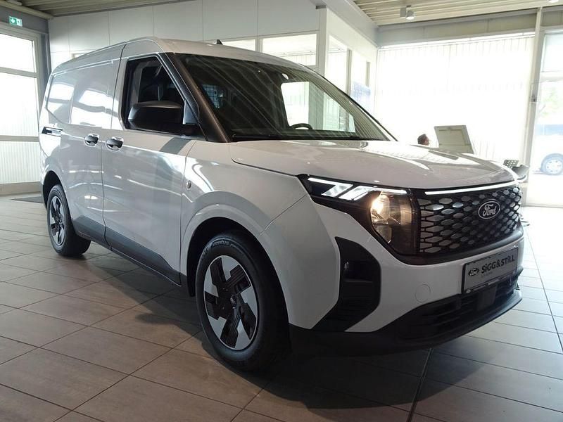 Neu Ford Courier Trend 100 kW (136 PS) 2026 Weiß Van / Kleinbus