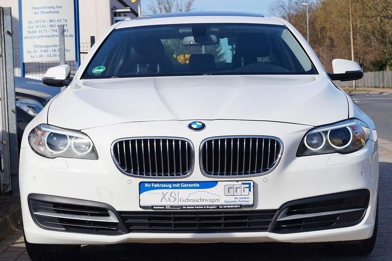 Gebraucht BMW 528 Luxury Line 245 PS (180 kW) 2014 Weiß Limousine