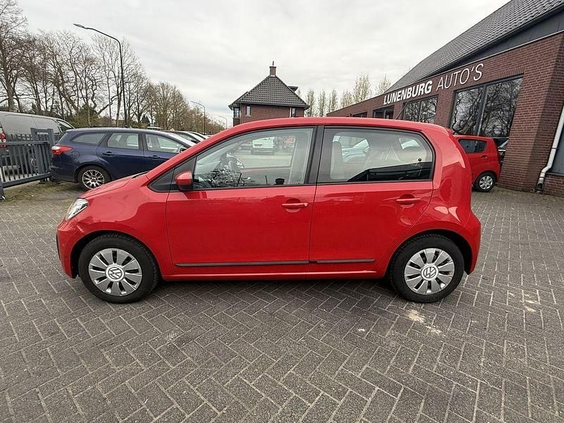 Usado VW up! move up! 60 CV (44 kW) 2018 Rojo Utilitario