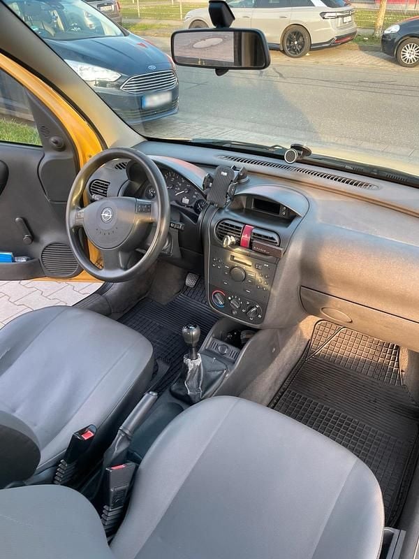 Gebraucht Opel Combo 101 PS (74 kW) 2006 Gelb Van / Kleinbus