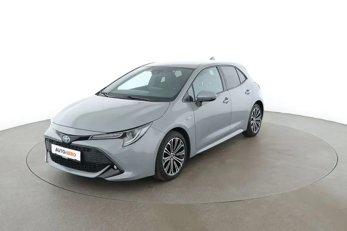 Gebraucht Toyota Corolla Club 180 PS (132 kW) 2019 Limousine