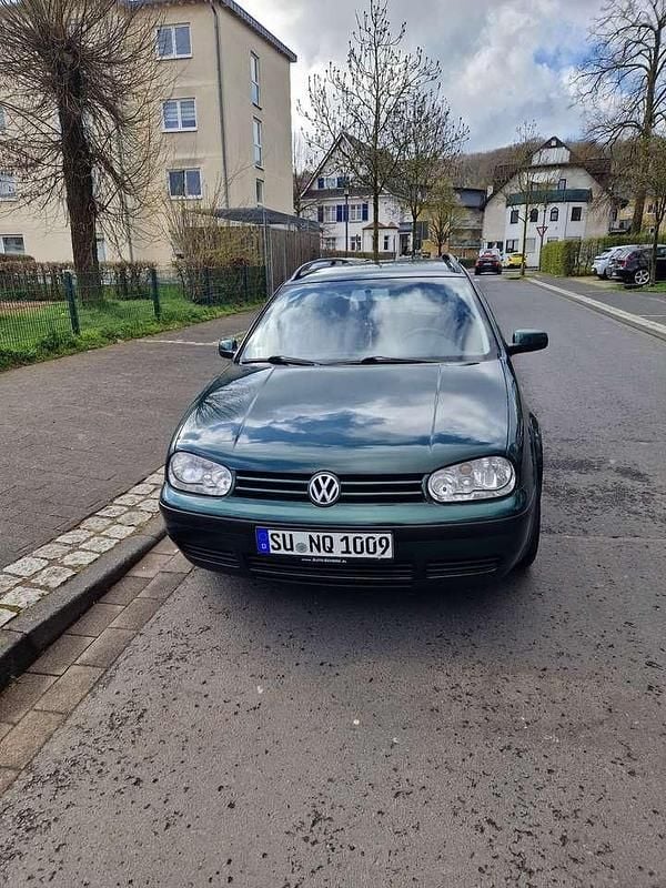 Gebraucht VW Golf IV 105 PS (77 kW) 2001 Kombi