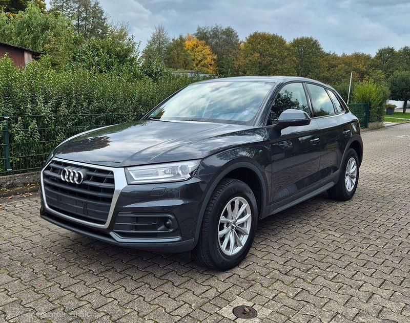 Grau Gebraucht 2018 Audi Q5 SUV | 28.500 € (Guter Preis) - Bild 1/4