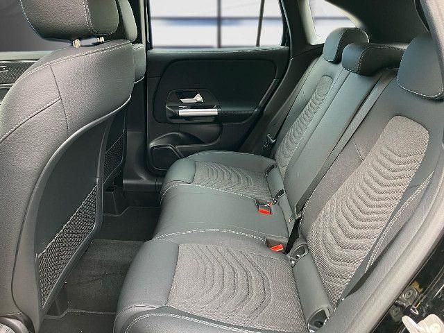 Gebraucht Mercedes GLA250 Progressive 224 PS (164 kW) 2024 Schwarz SUV