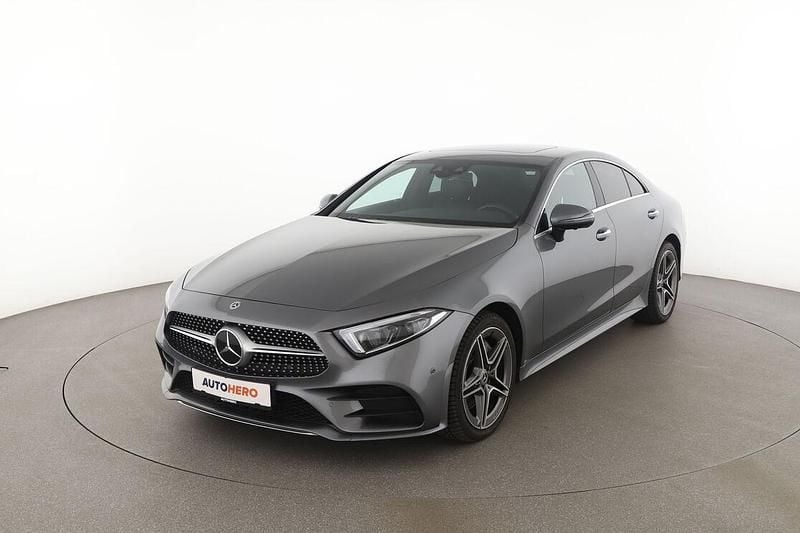 Grau Gebraucht 2018 Mercedes CLS350 AMG line Limousine | 38.530 € (Fairer Preis) - Bild 1/3