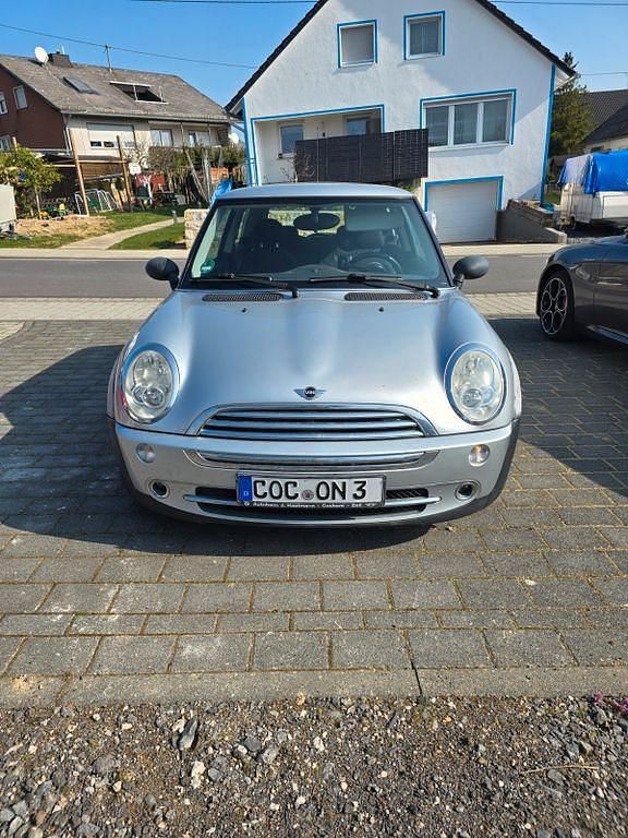 Gebraucht Mini ONE 90 PS (66 kW) 2006 Silber Kleinwagen