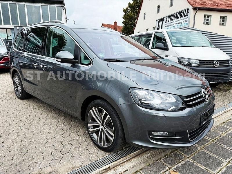 Gebraucht VW Sharan Highline 177 PS (130 kW) 2014 Grau Van / Kleinbus