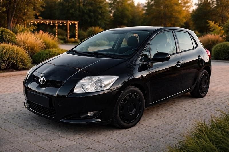 Gebraucht Toyota Auris 124 PS (91 kW) 2009 Schwarz Kleinwagen