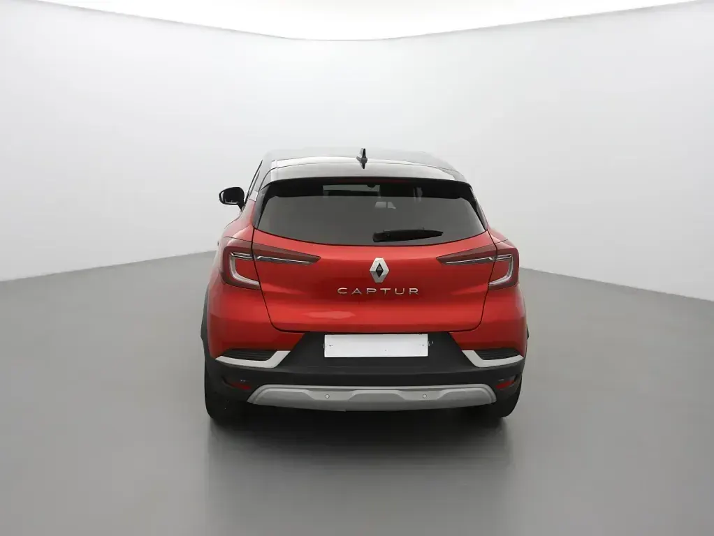 Gebraucht Renault Captur Techno 92 PS (67 kW) 2024 (rouge flamme/noir) SUV