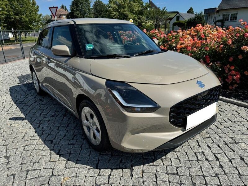 Gebraucht 2024 Suzuki Swift Comfort Limousine | 16.400 € (Fairer Preis) - Bild 1/4