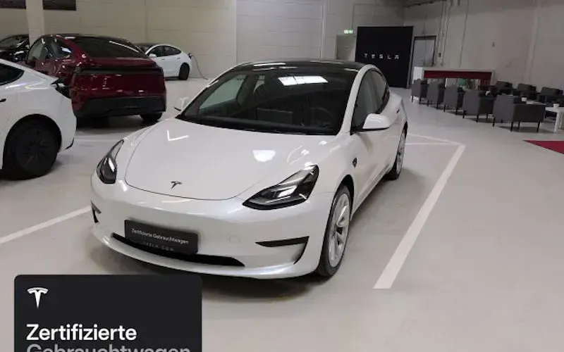 Gebraucht Tesla Model 3 RWD 205 kW (279 PS) 2023 Weiß Limousine
