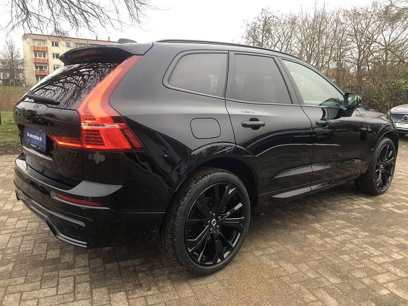 Gebraucht Volvo XC60 Plus 250 PS (183 kW) 2025 Onyx black SUV