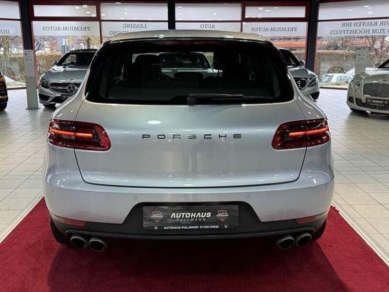 Gebraucht Porsche Macan 258 PS (189 kW) 2016 Rhodiumsilbermetallic SUV