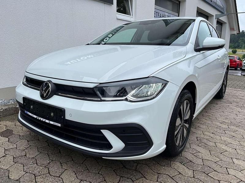 Gebraucht VW Polo Move 95 PS (69 kW) 2024 Weiß Limousine