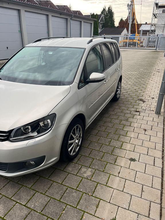 Gebraucht VW Touran 140 PS (102 kW) 2012 Van / Kleinbus