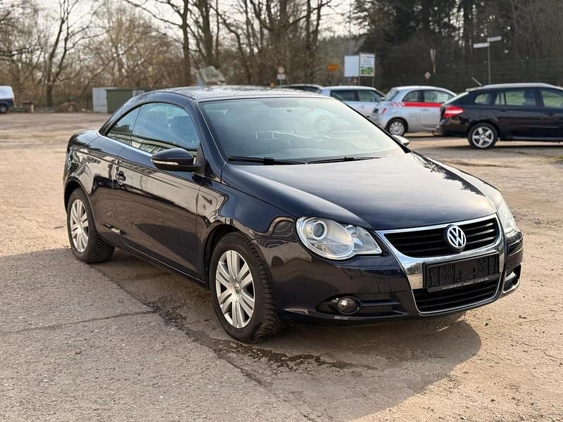 Gebraucht VW Eos 122 PS (89 kW) 2009 Blau Cabrio