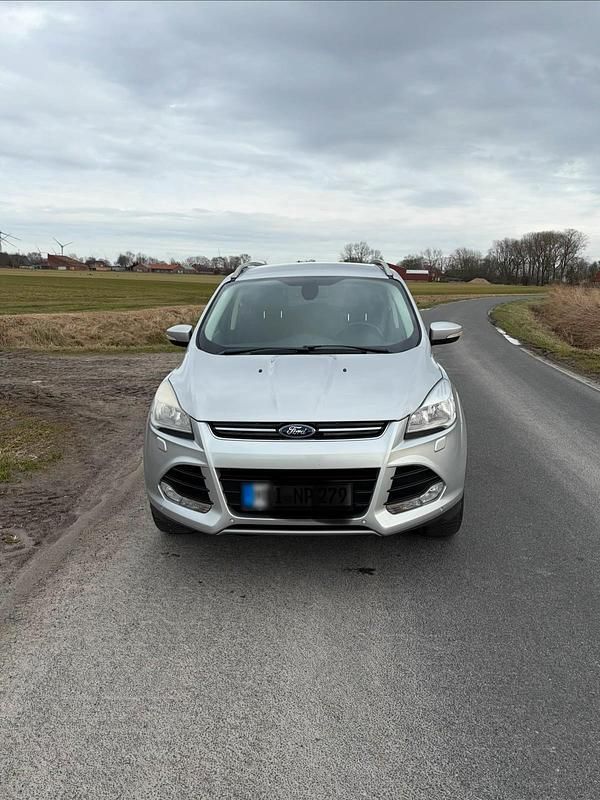 Gebraucht Ford Kuga 150 PS (110 kW) 2014 Silber SUV