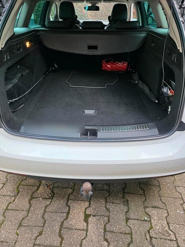 Gebraucht Opel Insignia 136 PS (100 kW) 2018 Weiß Kombi