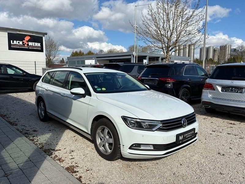 Gebraucht VW Passat Trendline 150 PS (110 kW) 2017 Weiß Kombi