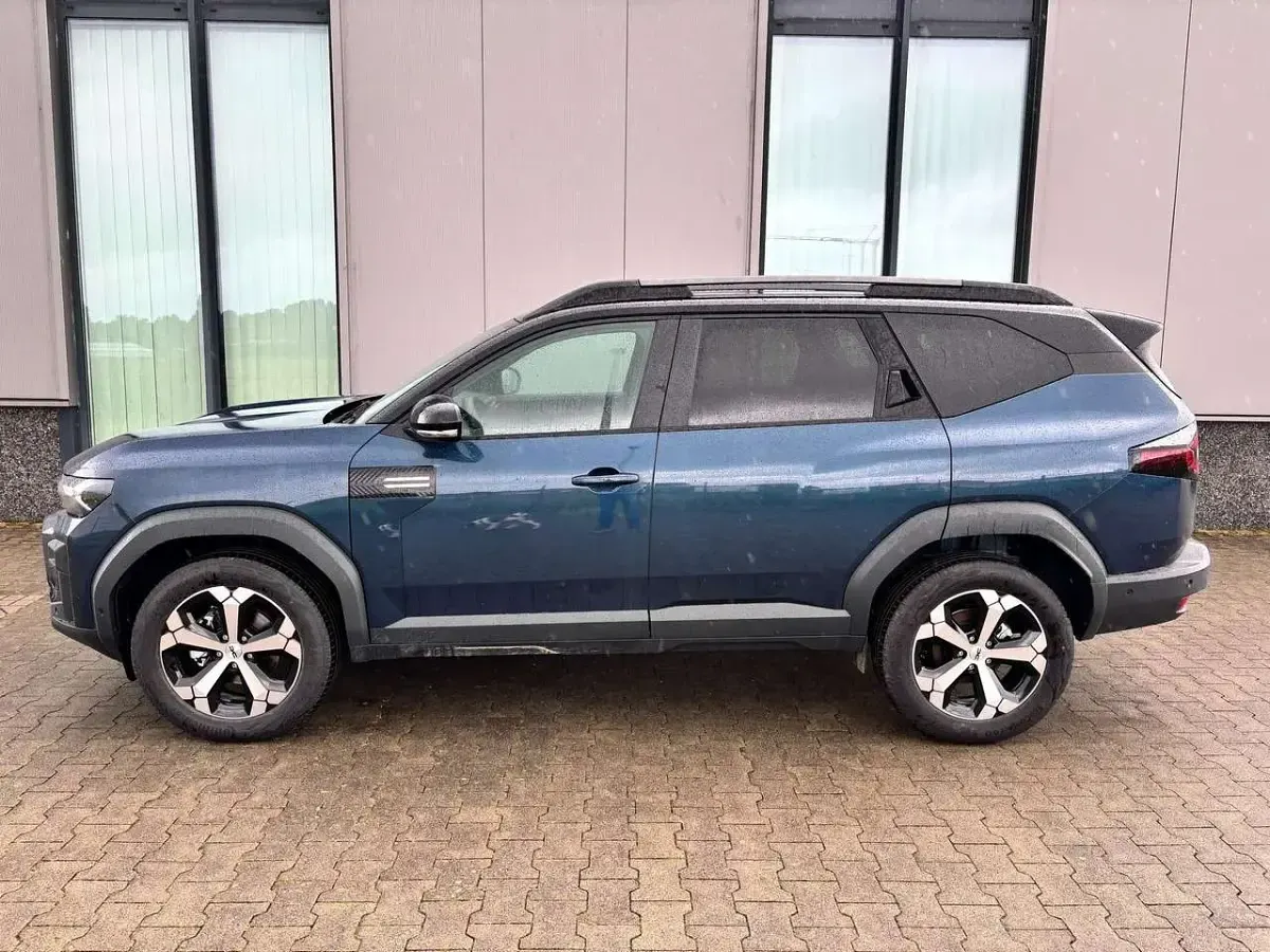 Neu Dacia Bigster Journey 158 PS (116 kW) 2026 Metalliclackierung dolomitgrau (schistegrey) SUV