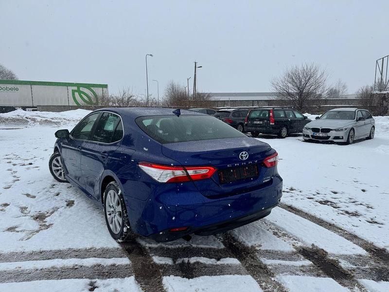 Gebraucht Toyota Camry Business Edition 218 PS (160 kW) 2019 Blau Limousine