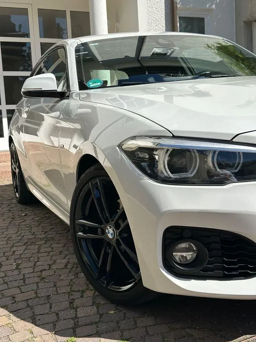 Gebraucht BMW 118 M Sport 136 PS (100 kW) 2018 Weiß Kleinwagen