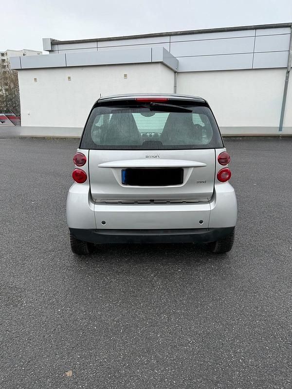 Gebraucht Smart ForTwo Coupé 61 PS (44 kW) 2009 Silber Coupé
