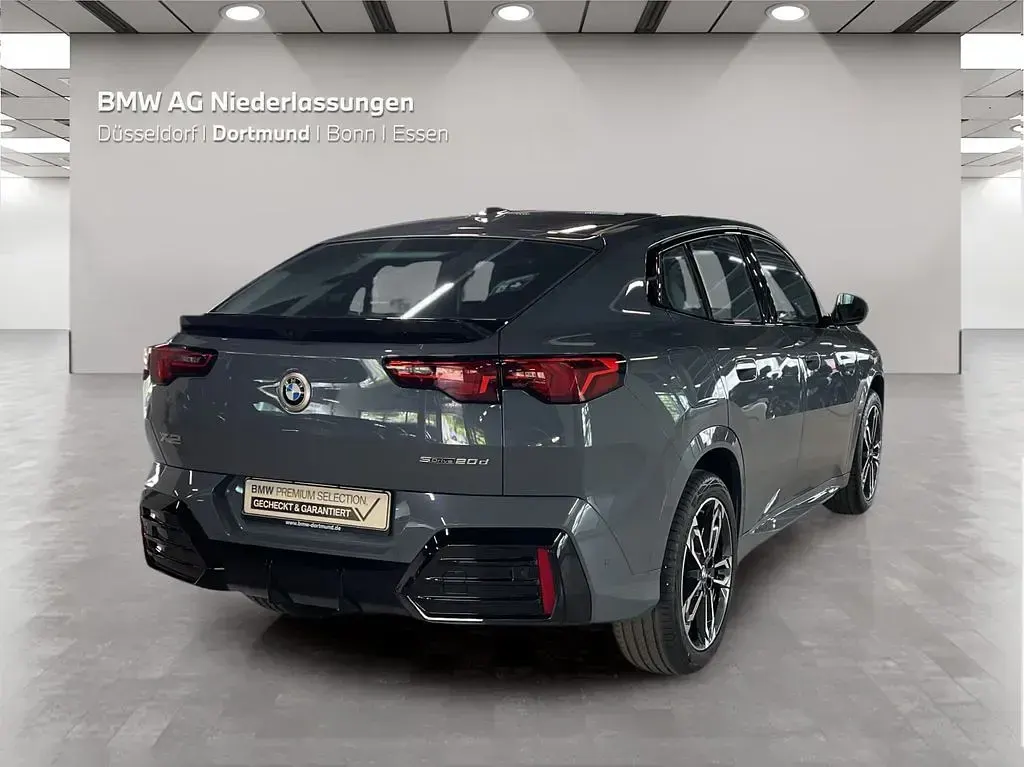 Gebraucht BMW X2 Luxury Line 150 PS (110 kW) 2025 Grau SUV