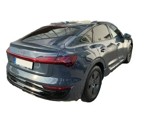 Gebraucht Audi Q8 Sportback e-tron Advanced Plus 250 kW (340 PS) 2023 Blau SUV
