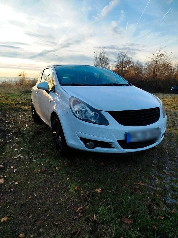Gebraucht 2010 Opel Corsa Kleinwagen | 3.500 € (Etwas zu teuer) - Bild 1/4