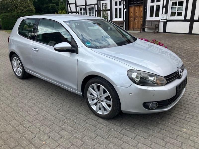 Silber Gebraucht 2009 VW Golf VI Highline Coupé | 4.850 € (Fairer Preis) - Bild 1/4